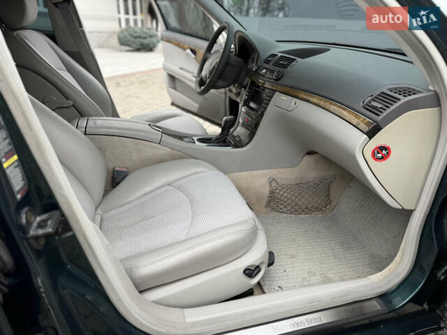 Зеленый Мерседес Е-Класс, объемом двигателя 2.69 л и пробегом 318 тыс. км за 6500 $, фото 21 на Automoto.ua