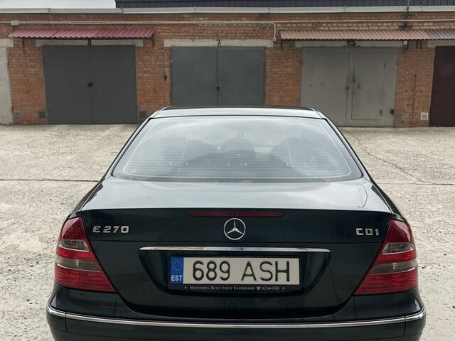 Зеленый Мерседес Е-Класс, объемом двигателя 2.7 л и пробегом 347 тыс. км за 3000 $, фото 4 на Automoto.ua