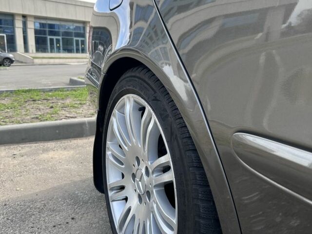 Мерседес Е-Клас 2006 у Дніпро (Дніпропетровську) на Automoto.ua Зелений Мерседес Е-Клас, об'ємом двигуна 3 л та пробігом 98 тис. км за 13000 $, фото 7 на Automoto.ua