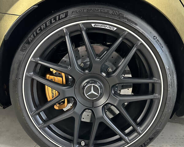 Мерседес Е-Клас 2018 у Києві на Automoto.ua Зелений Мерседес Е-Клас, об'ємом двигуна 3.98 л та пробігом 43 тис. км за 85000 $, фото 44 на Automoto.ua