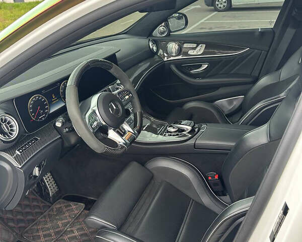 Зеленый Мерседес Е-Класс, объемом двигателя 3.98 л и пробегом 52 тыс. км за 81500 $, фото 34 на Automoto.ua