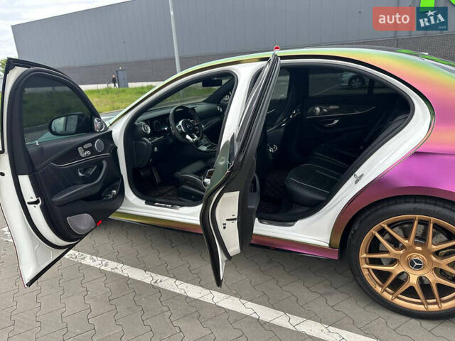 Зеленый Мерседес Е-Класс, объемом двигателя 3.98 л и пробегом 52 тыс. км за 81500 $, фото 36 на Automoto.ua