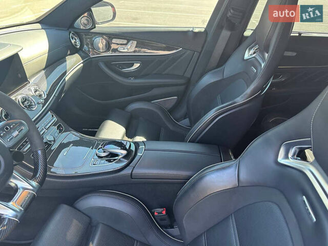 Зеленый Мерседес Е-Класс, объемом двигателя 3.98 л и пробегом 52 тыс. км за 81500 $, фото 23 на Automoto.ua