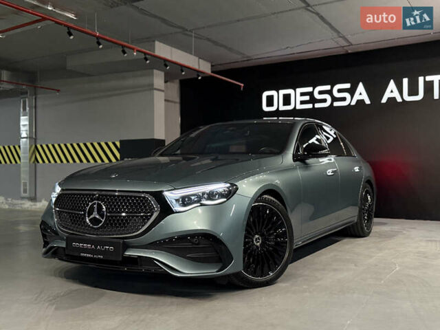 Зеленый Мерседес Е-Класс, объемом двигателя 1.99 л и пробегом 12 тыс. км за 95000 $, фото 4 на Automoto.ua