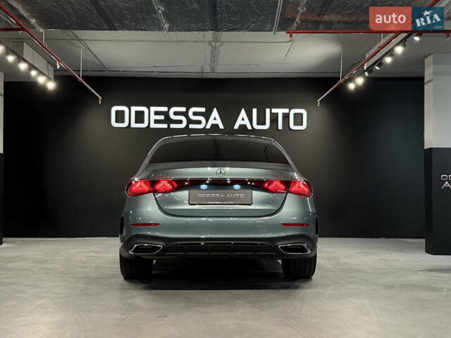 Зеленый Мерседес Е-Класс, объемом двигателя 1.99 л и пробегом 12 тыс. км за 95000 $, фото 15 на Automoto.ua