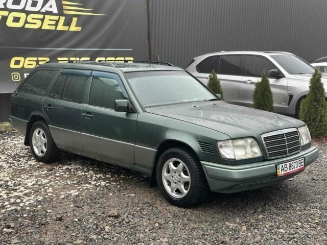 Зеленый Мерседес Е-Класс, объемом двигателя 3 л и пробегом 280 тыс. км за 3999 $, фото 2 на Automoto.ua