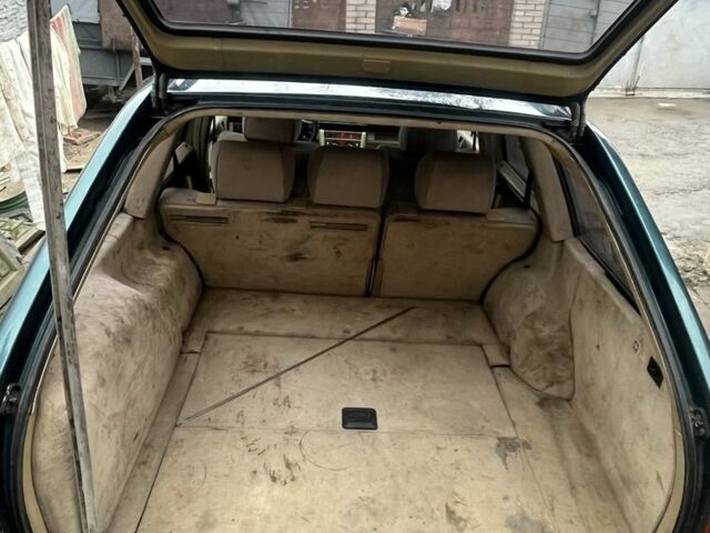 Зеленый Мерседес Е-Класс, объемом двигателя 3 л и пробегом 400 тыс. км за 2700 $, фото 4 на Automoto.ua