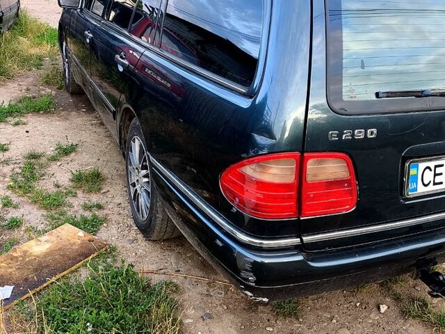 Зеленый Мерседес Е-Класс, объемом двигателя 2.9 л и пробегом 486 тыс. км за 2999 $, фото 1 на Automoto.ua