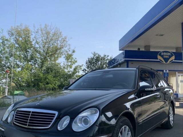 Зеленый Мерседес Е-Класс, объемом двигателя 3.2 л и пробегом 305 тыс. км за 5000 $, фото 3 на Automoto.ua