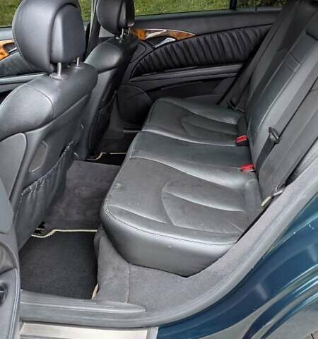 Зеленый Мерседес Е-Класс, объемом двигателя 3 л и пробегом 310 тыс. км за 6800 $, фото 10 на Automoto.ua