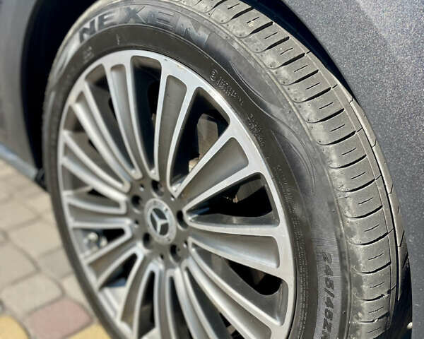Зелений Мерседес Е-Клас, об'ємом двигуна 1.95 л та пробігом 297 тис. км за 25000 $, фото 20 на Automoto.ua