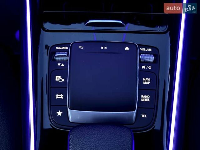 Белый Мерседес EQA, объемом двигателя 0 л и пробегом 89 тыс. км за 28500 $, фото 32 на Automoto.ua
