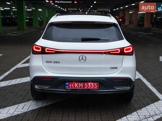 Белый Мерседес EQA, объемом двигателя 0 л и пробегом 12 тыс. км за 29500 $, фото 8 на Automoto.ua