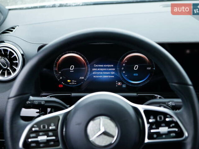 Белый Мерседес EQA, объемом двигателя 0 л и пробегом 12 тыс. км за 29500 $, фото 14 на Automoto.ua