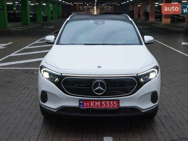 Белый Мерседес EQA, объемом двигателя 0 л и пробегом 12 тыс. км за 29500 $, фото 2 на Automoto.ua