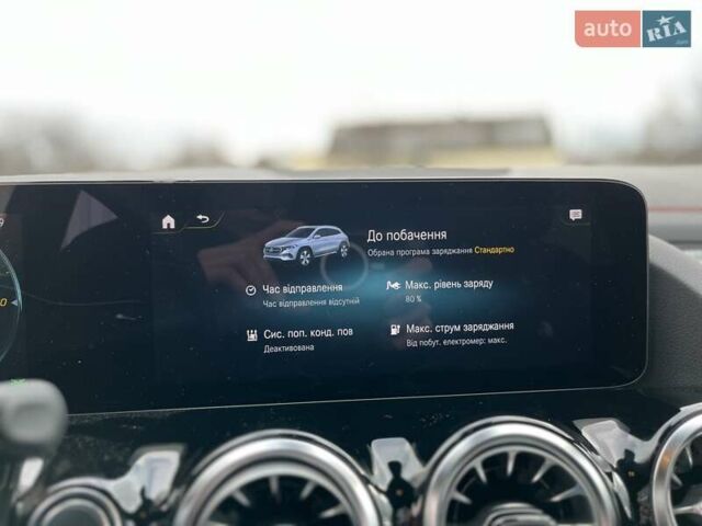 Белый Мерседес EQA, объемом двигателя 0 л и пробегом 13 тыс. км за 33899 $, фото 21 на Automoto.ua