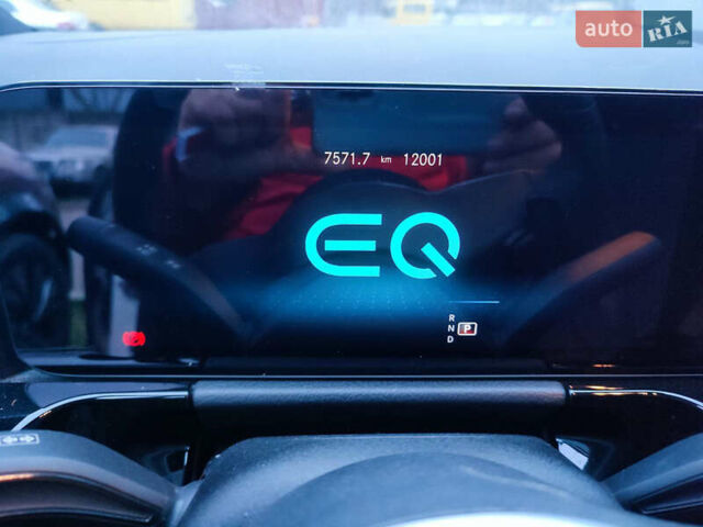 Белый Мерседес EQA, объемом двигателя 0 л и пробегом 12 тыс. км за 28999 $, фото 14 на Automoto.ua