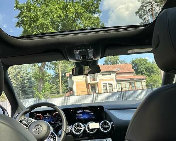 Білий Мерседес EQA, об'ємом двигуна 0 л та пробігом 12 тис. км за 29900 $, фото 4 на Automoto.ua