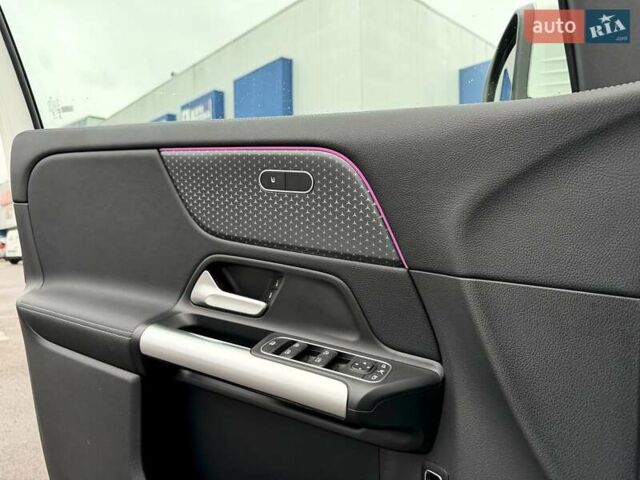 Белый Мерседес EQA, объемом двигателя 0 л и пробегом 19 тыс. км за 34400 $, фото 21 на Automoto.ua