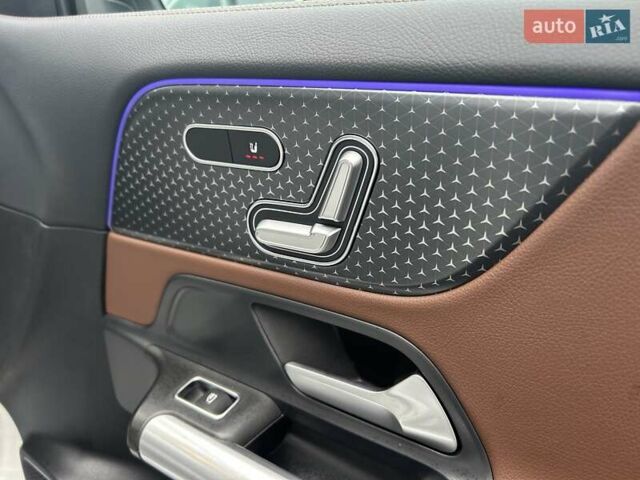 Белый Мерседес EQA, объемом двигателя 0 л и пробегом 1 тыс. км за 34999 $, фото 14 на Automoto.ua