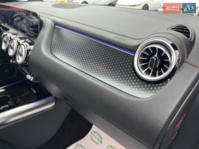 Белый Мерседес EQA, объемом двигателя 0 л и пробегом 1 тыс. км за 34999 $, фото 8 на Automoto.ua