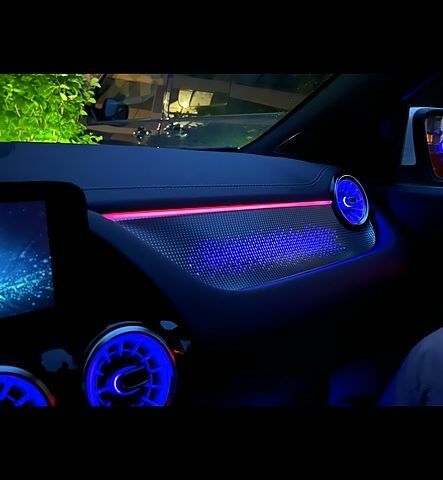 Мерседес EQA 2022 у Києві на Automoto.ua Білий Мерседес EQA, об'ємом двигуна 0 л та пробігом 20 тис. км за 40000 $, фото 9 на Automoto.ua