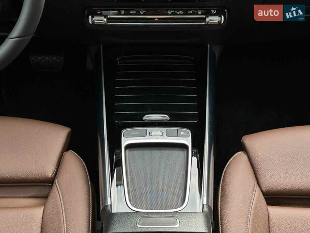 Мерседес EQA 2025 в Киеве на Automoto.ua Белый Мерседес EQA, объемом двигателя 0 л и пробегом 1 тыс. км за 36850 $, фото 39 на Automoto.ua