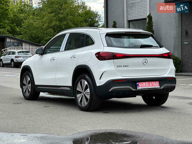 Мерседес EQA 2025 в Киеве на Automoto.ua Белый Мерседес EQA, объемом двигателя 0 л и пробегом 1 тыс. км за 36850 $, фото 6 на Automoto.ua