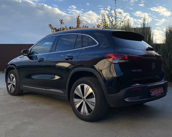 Мерседес EQA 2021 у Прилуках на Automoto.ua Чорний Мерседес EQA, об'ємом двигуна 0 л та пробігом 191 тис. км за 24800 $, фото 4 на Automoto.ua