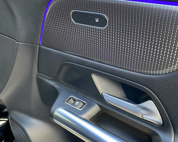 Мерседес EQA 2021 у Прилуках на Automoto.ua Чорний Мерседес EQA, об'ємом двигуна 0 л та пробігом 191 тис. км за 24800 $, фото 25 на Automoto.ua