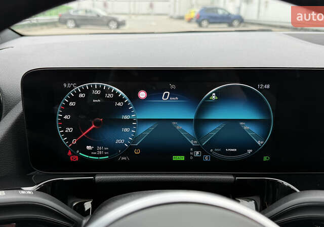 Черный Мерседес EQA, объемом двигателя 0 л и пробегом 123 тыс. км за 26000 $, фото 34 на Automoto.ua