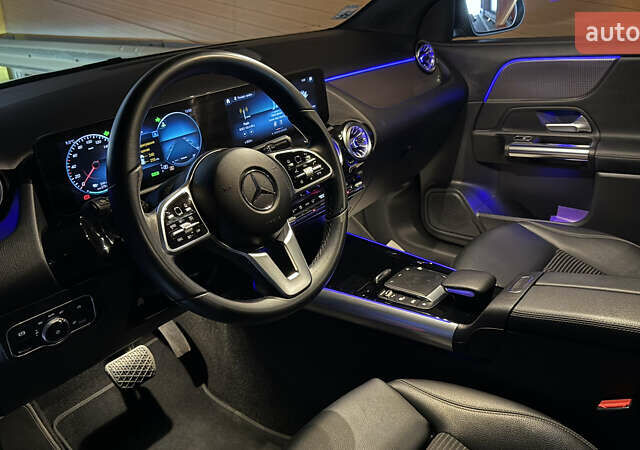 Черный Мерседес EQA, объемом двигателя 0 л и пробегом 123 тыс. км за 26000 $, фото 78 на Automoto.ua