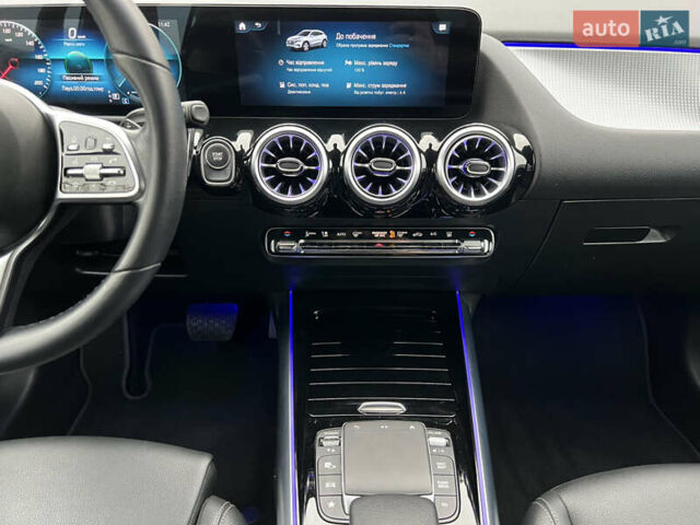 Черный Мерседес EQA, объемом двигателя 0 л и пробегом 123 тыс. км за 26000 $, фото 22 на Automoto.ua