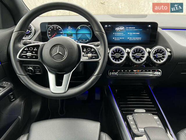 Черный Мерседес EQA, объемом двигателя 0 л и пробегом 123 тыс. км за 26000 $, фото 16 на Automoto.ua