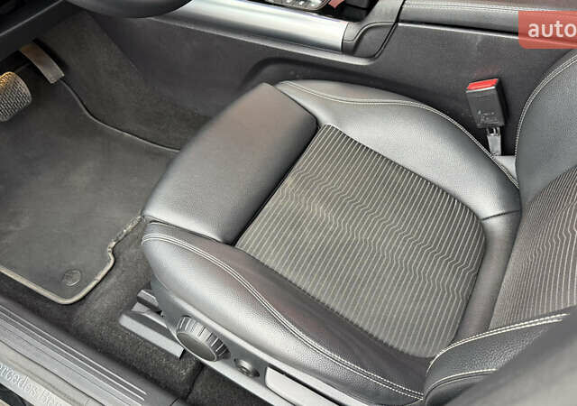 Черный Мерседес EQA, объемом двигателя 0 л и пробегом 123 тыс. км за 26000 $, фото 26 на Automoto.ua