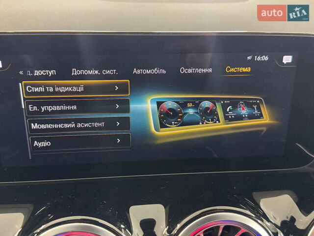 Чорний Мерседес EQA, об'ємом двигуна 0 л та пробігом 95 тис. км за 27999 $, фото 53 на Automoto.ua