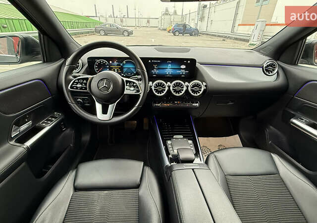 Черный Мерседес EQA, объемом двигателя 0 л и пробегом 123 тыс. км за 26000 $, фото 68 на Automoto.ua