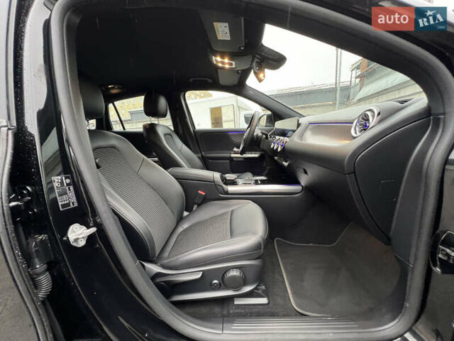 Черный Мерседес EQA, объемом двигателя 0 л и пробегом 123 тыс. км за 26000 $, фото 33 на Automoto.ua