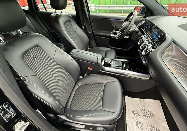 Черный Мерседес EQA, объемом двигателя 0 л и пробегом 123 тыс. км за 26000 $, фото 63 на Automoto.ua