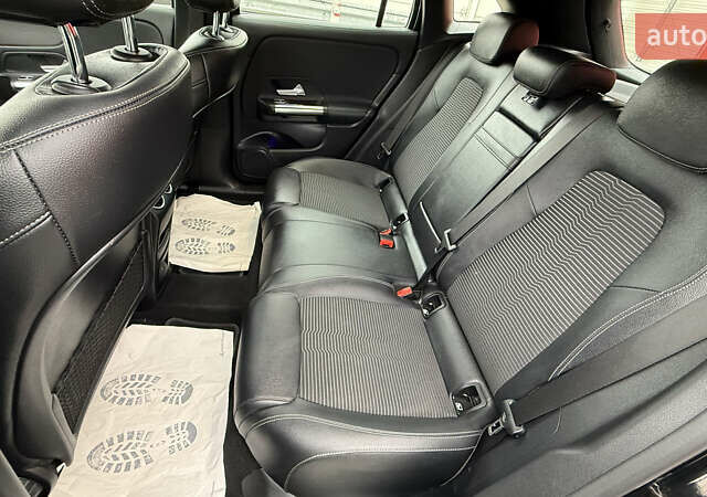 Черный Мерседес EQA, объемом двигателя 0 л и пробегом 123 тыс. км за 26000 $, фото 47 на Automoto.ua