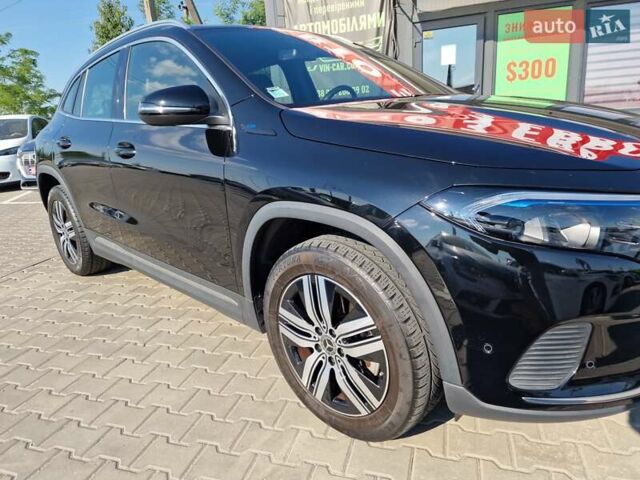 Чорний Мерседес EQA, об'ємом двигуна 0 л та пробігом 122 тис. км за 25300 $, фото 6 на Automoto.ua