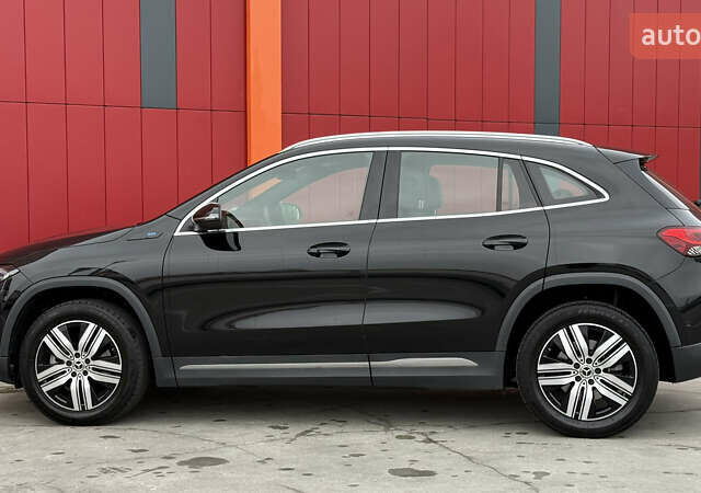 Черный Мерседес EQA, объемом двигателя 0 л и пробегом 123 тыс. км за 26000 $, фото 18 на Automoto.ua