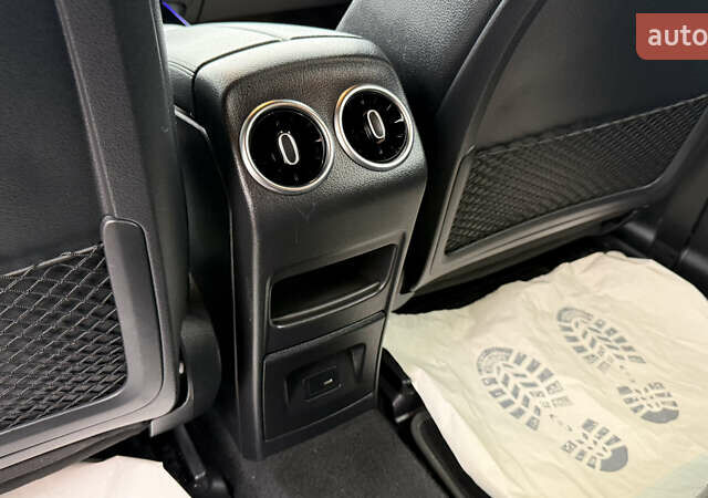 Черный Мерседес EQA, объемом двигателя 0 л и пробегом 123 тыс. км за 26000 $, фото 50 на Automoto.ua