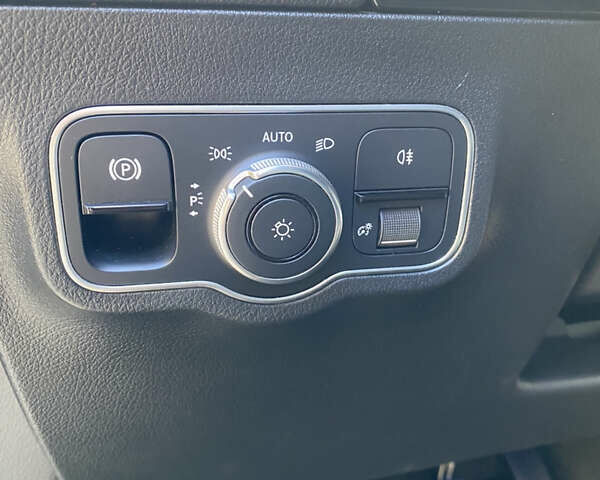 Мерседес EQA 2021 у Прилуках на Automoto.ua Чорний Мерседес EQA, об'ємом двигуна 0 л та пробігом 191 тис. км за 24800 $, фото 20 на Automoto.ua