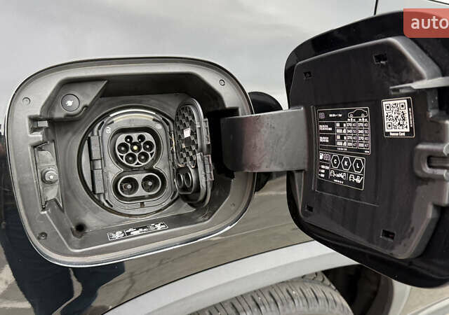 Черный Мерседес EQA, объемом двигателя 0 л и пробегом 123 тыс. км за 26000 $, фото 54 на Automoto.ua