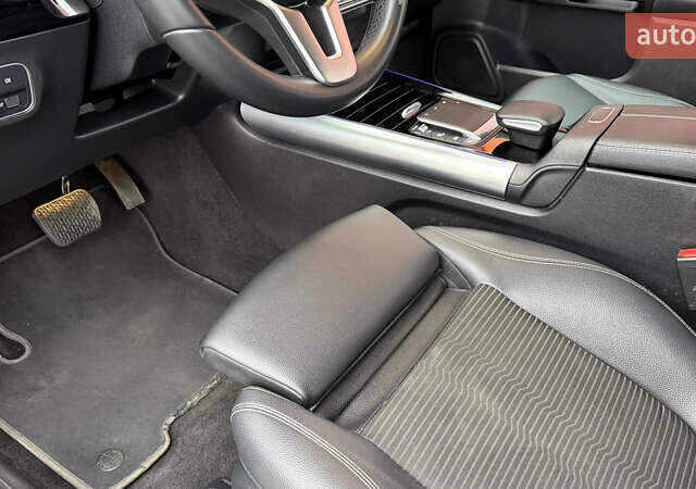 Черный Мерседес EQA, объемом двигателя 0 л и пробегом 123 тыс. км за 26000 $, фото 27 на Automoto.ua