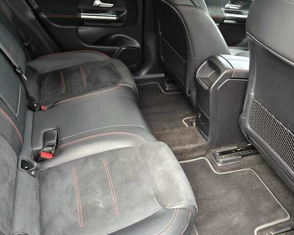 Черный Мерседес EQA, объемом двигателя 0 л и пробегом 183 тыс. км за 25900 $, фото 22 на Automoto.ua