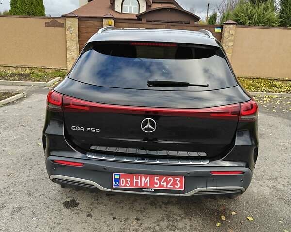 Черный Мерседес EQA, объемом двигателя 0 л и пробегом 183 тыс. км за 25900 $, фото 4 на Automoto.ua