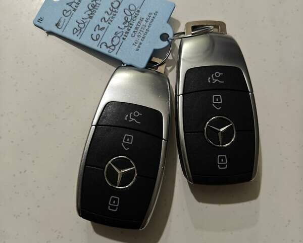 Черный Мерседес EQA, объемом двигателя 0 л и пробегом 183 тыс. км за 25900 $, фото 40 на Automoto.ua