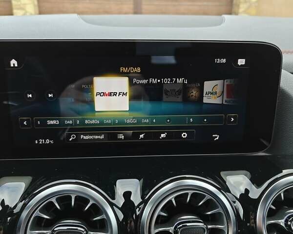 Черный Мерседес EQA, объемом двигателя 0 л и пробегом 183 тыс. км за 25900 $, фото 28 на Automoto.ua
